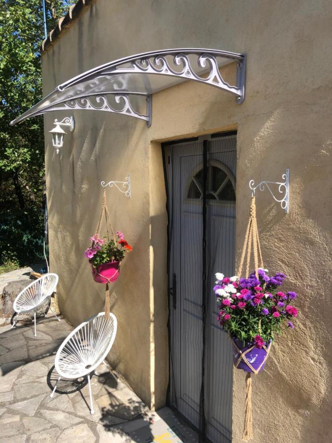 L'Escapade. Entre Aix Et Marseille, Studio Pleine Nature. Fuveau Exteriér fotografie