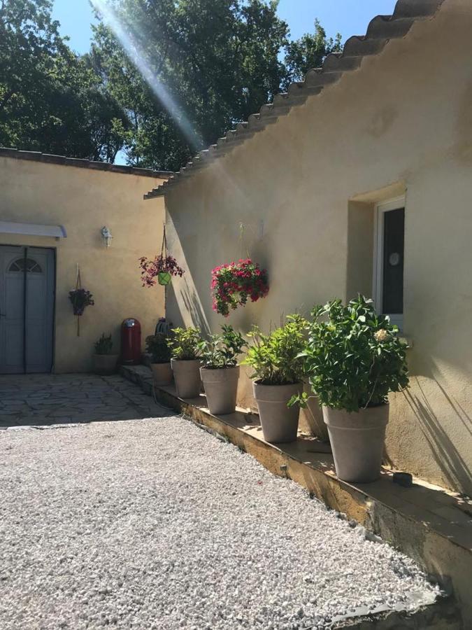 L'Escapade. Entre Aix Et Marseille, Studio Pleine Nature. Fuveau Exteriér fotografie